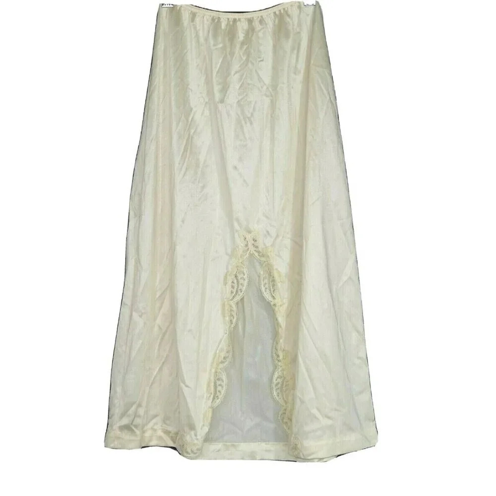 Vintage Sears The Doesnt Slip Half Slip Women Size S TALL 24-26 Waist Tan Slit